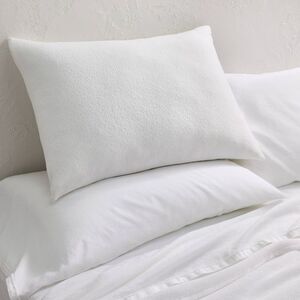 Open Box - Casaluna - Standard/Queen Medium Machine Washable Memory Foam White